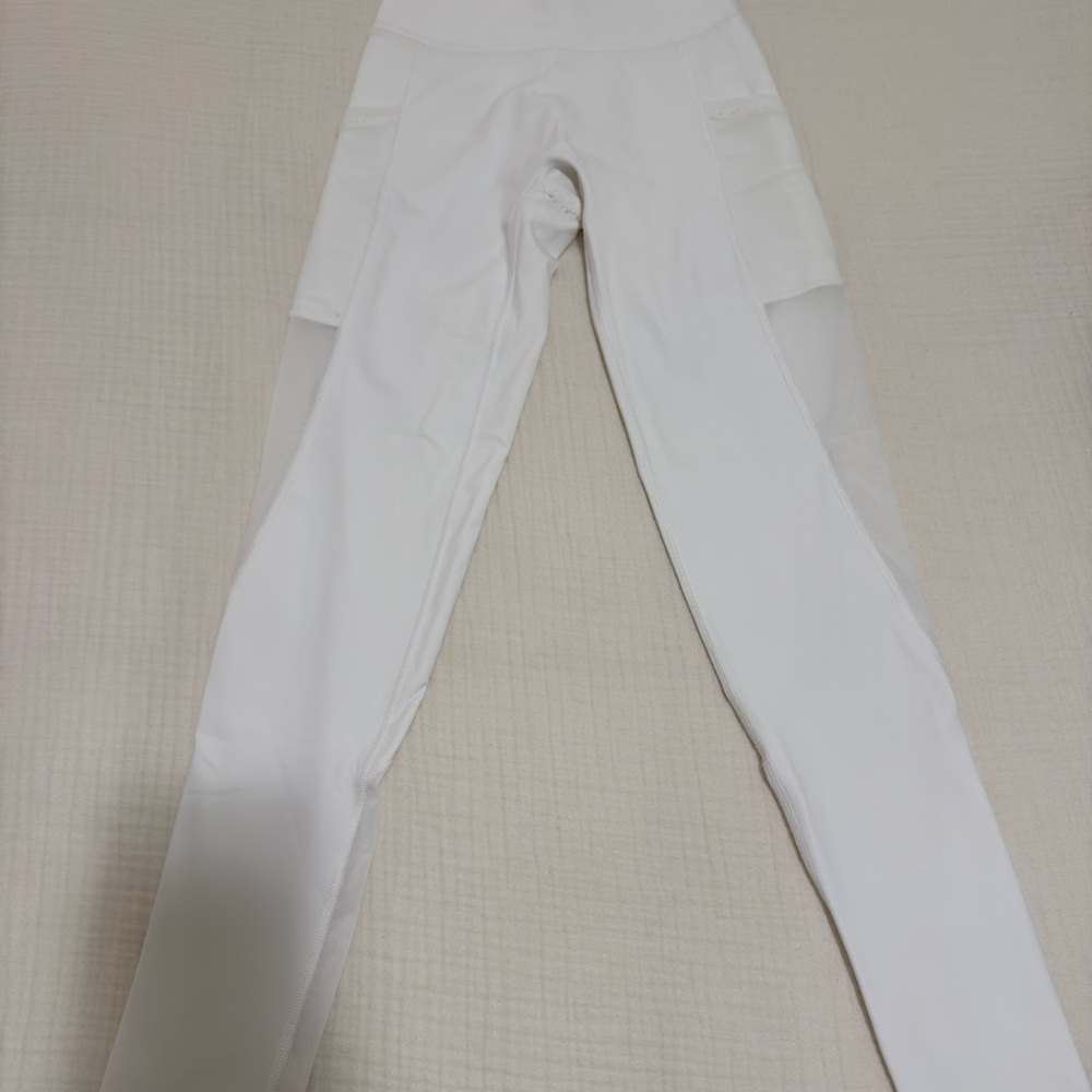 Aerie White Women's High-Waisted Leggings
